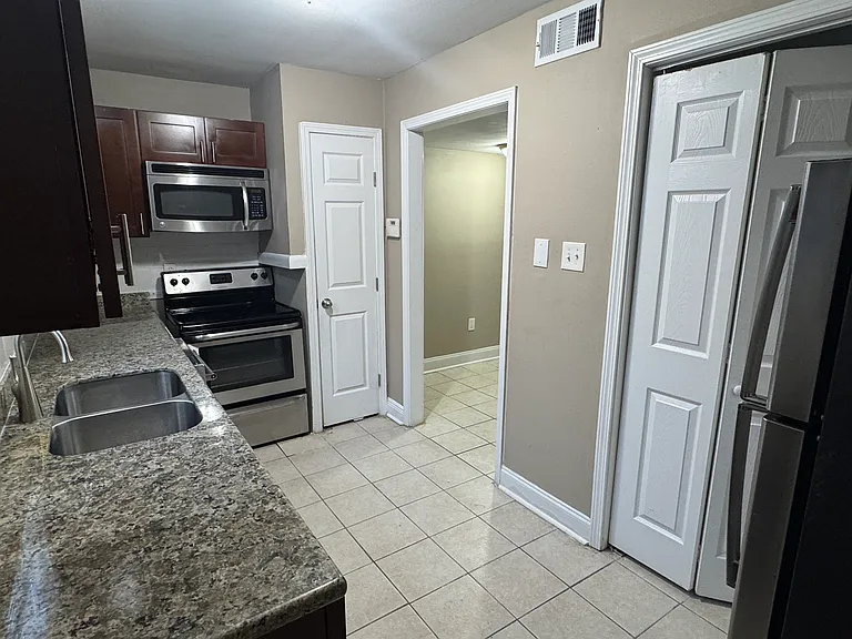 566 S Flannery Rd #D — Photo 21