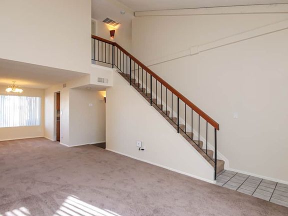 3rd image of 4028 E Saint Charles Ave