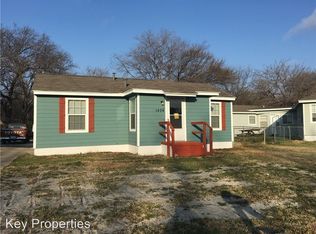 1459 Long Ave, River Oaks, TX 76114