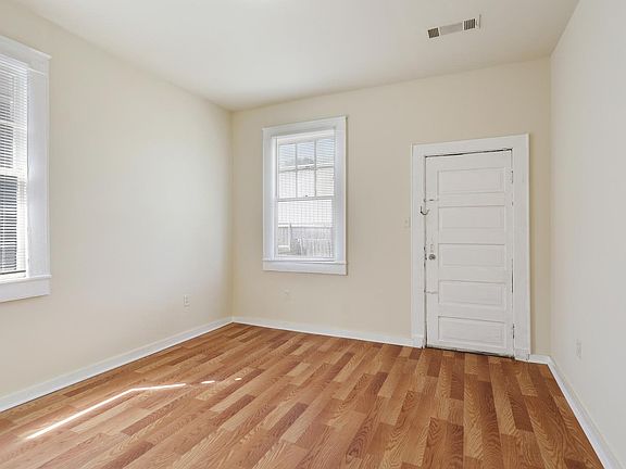 3rd image of 3019 Bienville St