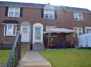 24 W Lynbrook Rd, Collingdale, PA 19023