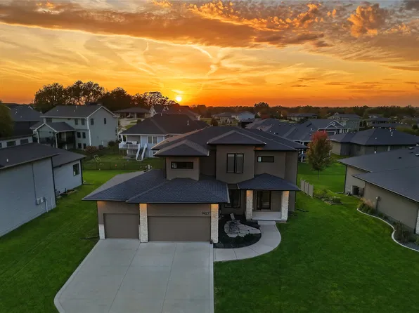 9427 Switchgrass Trl, Norwalk, IA 50211