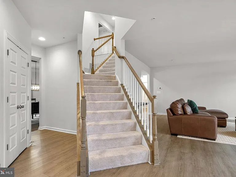 5604 Big Huntingdon Ln — Photo 24