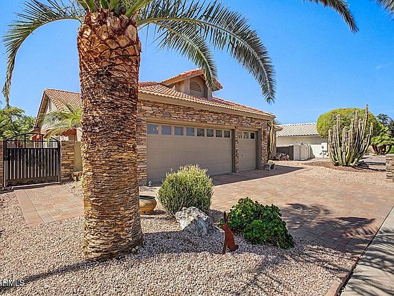 3rd image of 10435 E HERCULES Drive