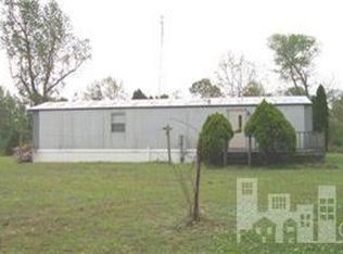 205 W Faison Ave, Turkey, NC 28393