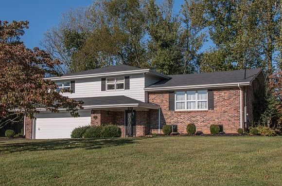 1st image of 107 Holly Ln