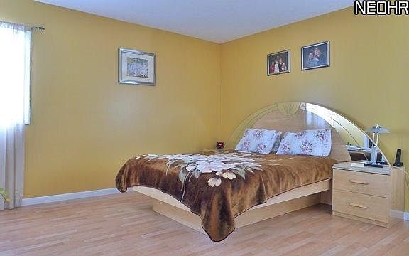 5th image of 1571 Iris Glen Dr