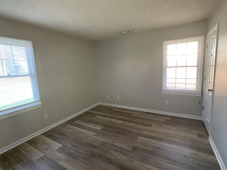 227 Welch Ave #B — Photo 11