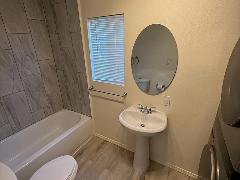 4162 Blue Spruce Dr #C — Photo 2