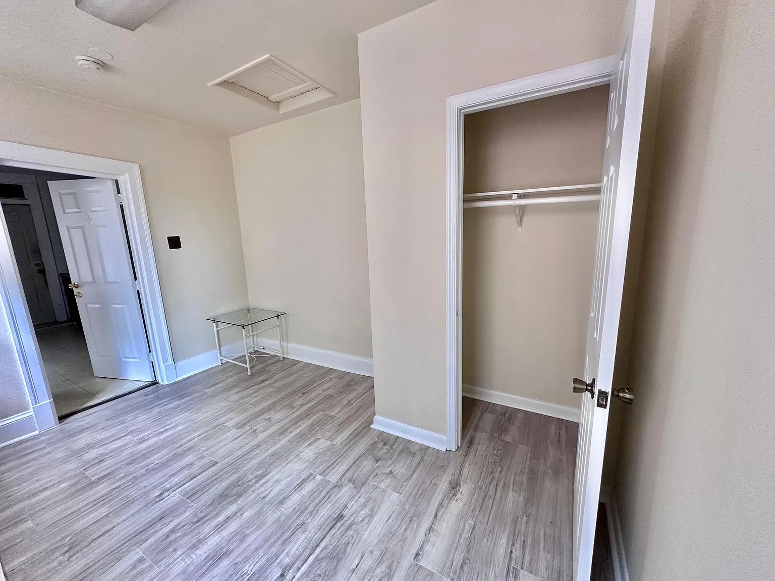 1 bed, $925 — Photo 4