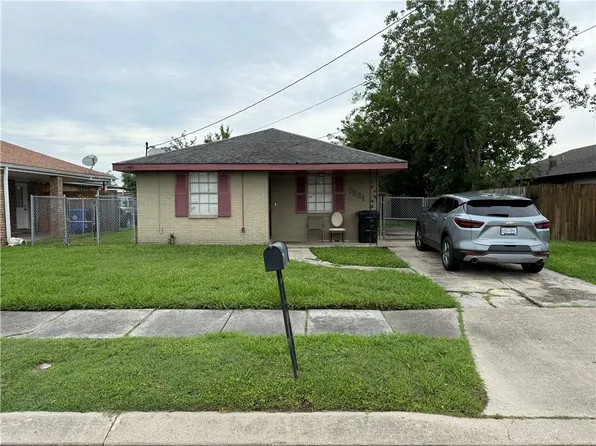 7521 Symmes Ave, New Orleans, LA 70127