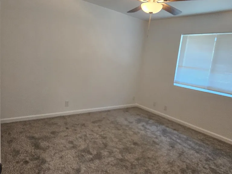 835 W 4th Ave #4 — Photo 22