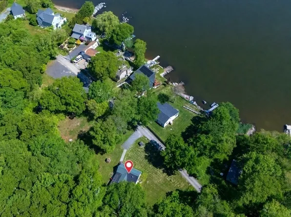 217-217BB Tickle Rd, Westport, MA 02790