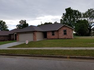 4609 W Brownstone Trce, Springfield, MO 65807