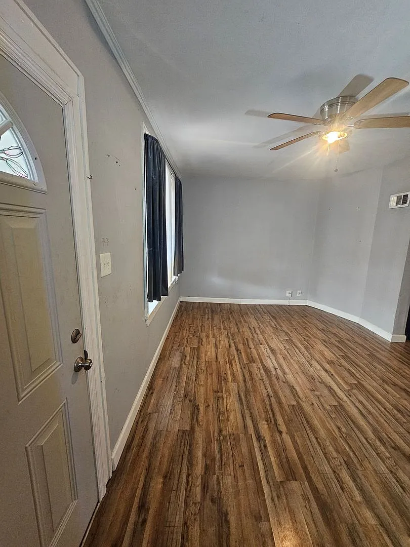 Louisiana Ave. 5034 — Photo 4