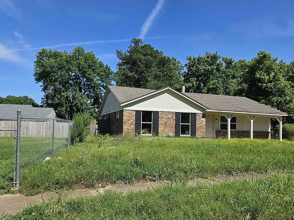 2nd image of 4378 Shadcrest Dr