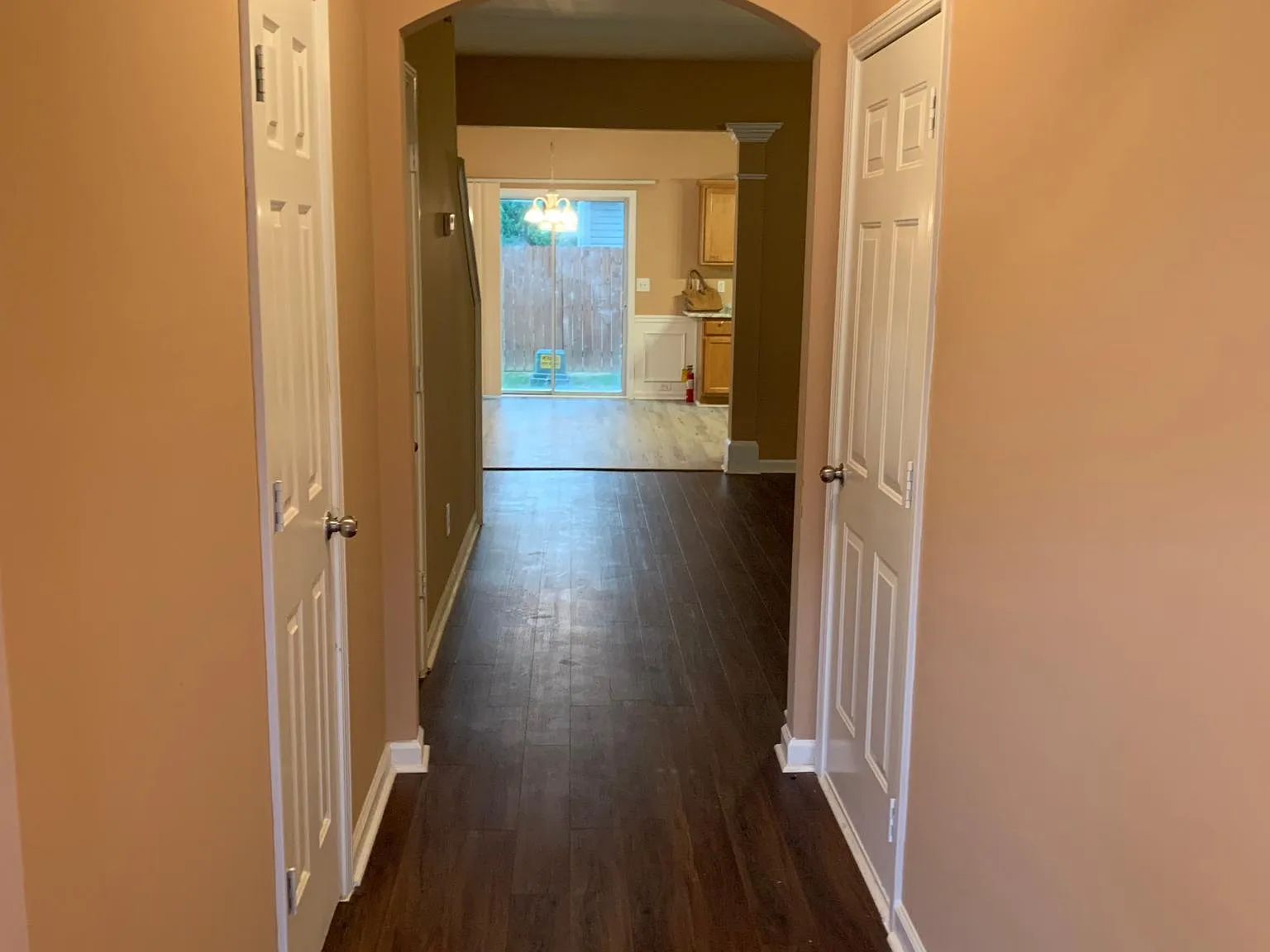 3 bed, 1696 sqft, $2,100 — Photo 4