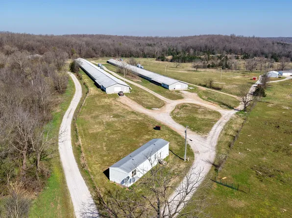 395 Lee Ln, Evening Shade, AR 72532