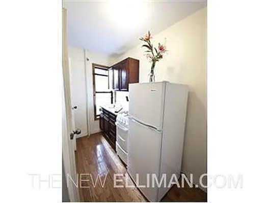 Rented by Douglas Elliman | media 53