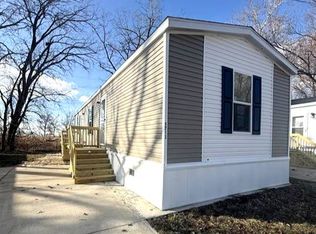 1713 B St, Normal, IL 61761