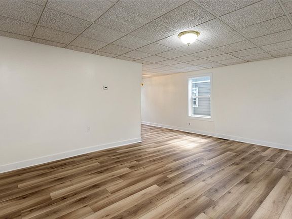 2nd image of 706 Cook Ave