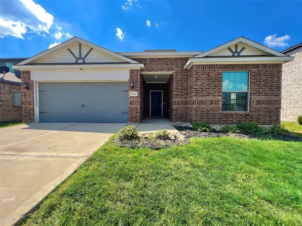 2009 Churchill Downs Dr, Seagoville, TX 75159