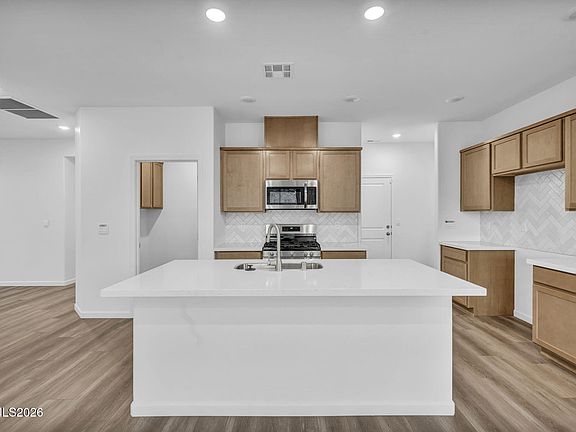 2nd image of 820 Kess Way Lot 19