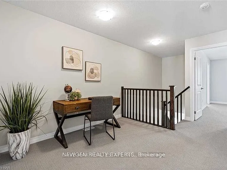 4855 Pettit Ave — Photo 12