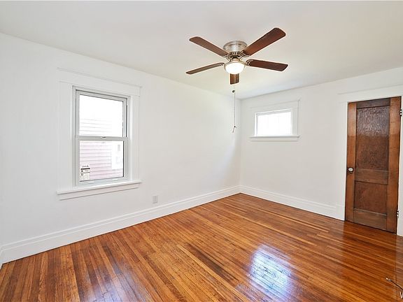 4th image of 560 Minnesota Ave