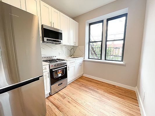 2nd image of 4119 Barnes Ave #2