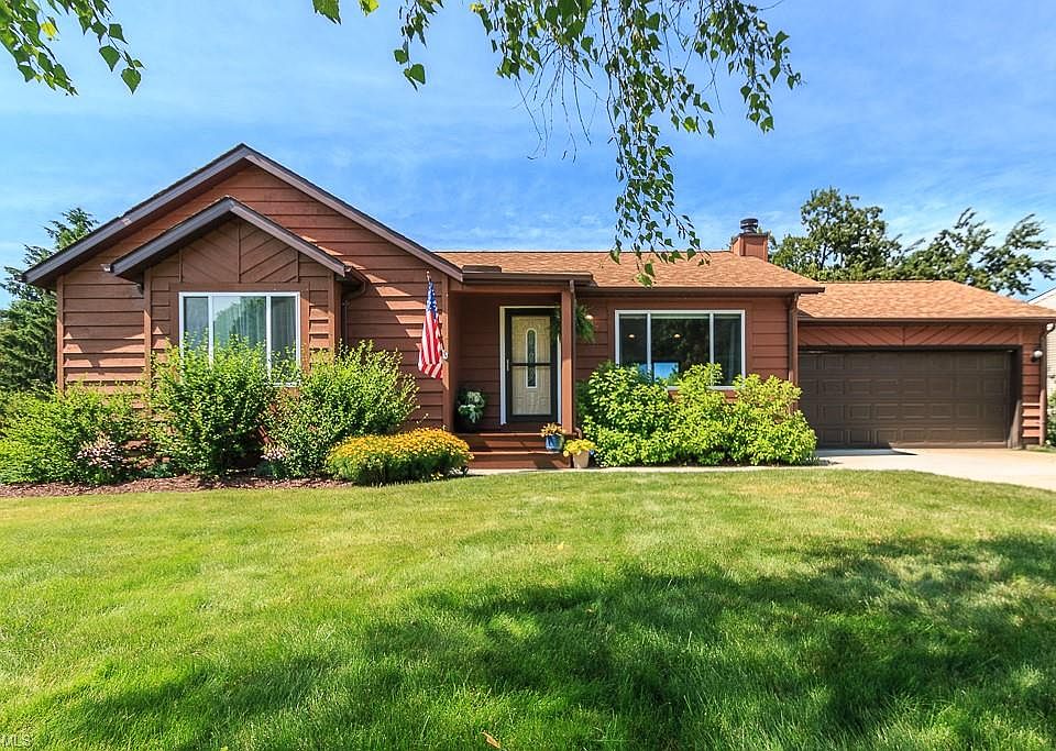1st image of 9221 Sugarbush Dr