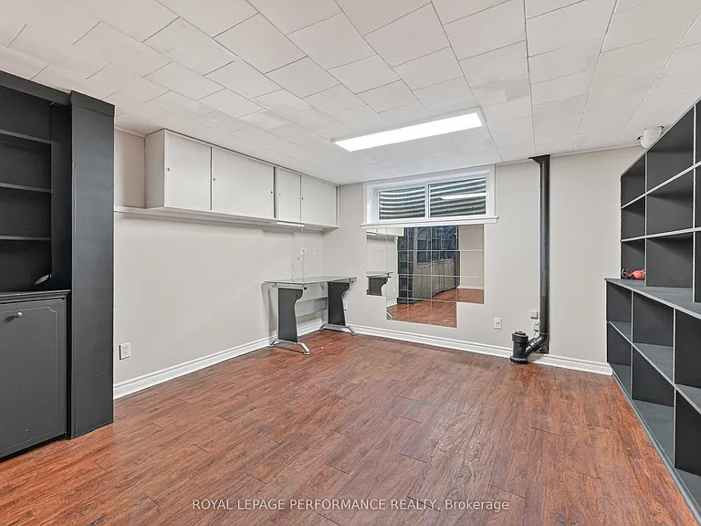 1799 Dorset Dr — Photo 33