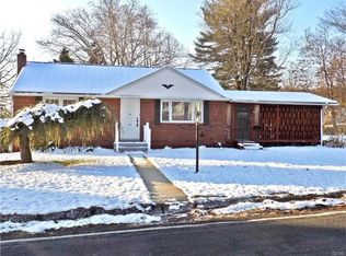 2394 Black River Rd, Bethlehem, PA 18015