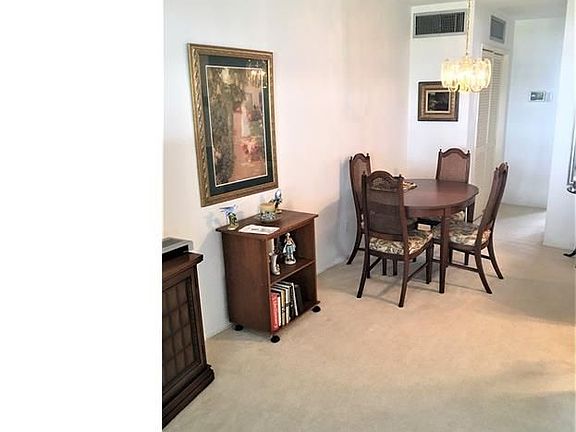 4th image of 2455 NE 51st St APT E104