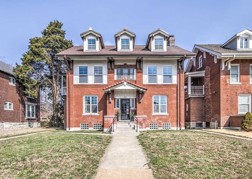 1st image of 5937 Enright Ave