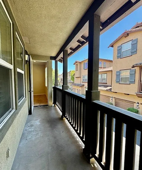 116 Coral Rose — Photo 16