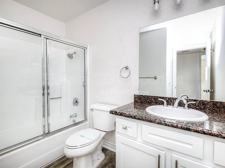 Playa Blanca Apartment Homes — Photo 28