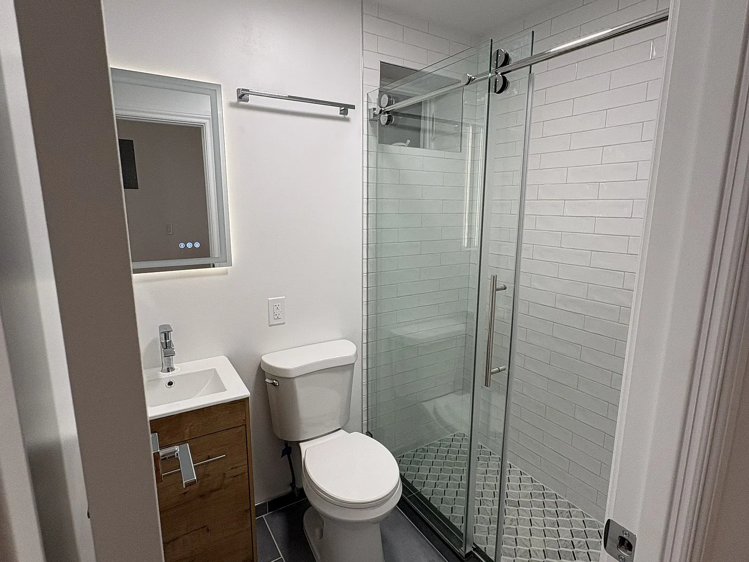 347 East 85th Street — Photo 4