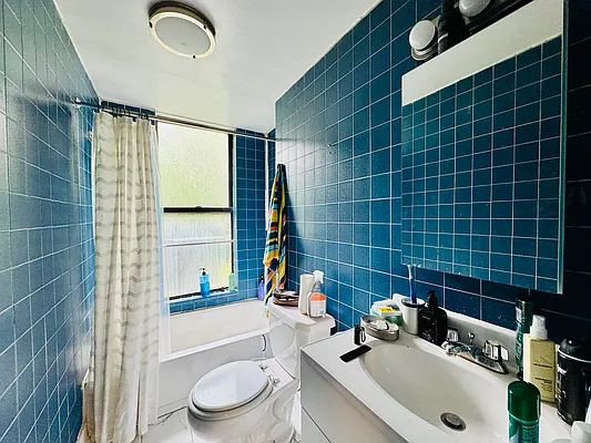 Rented by Metropolitan Property Group | media 5