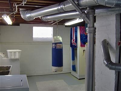 2nd image of 4106 Parkside Dr