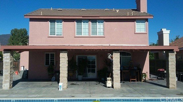 2nd image of 1038 Meadowlake Ln