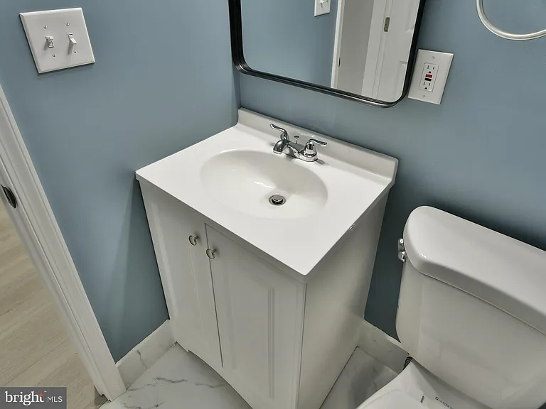 8106 Murray Hill Dr #BASEMENT — Photo 15