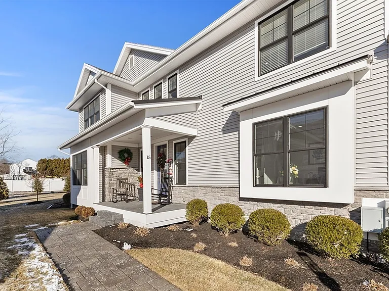 15 Rowell Ln #15 — Photo 38