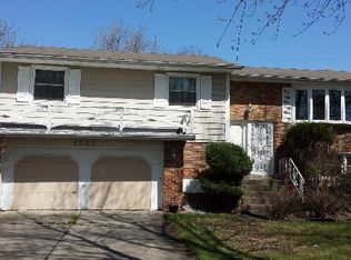 1627 216th St, Sauk Village, IL 60411