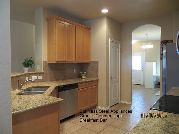 5th image of 225 Town Creek Way