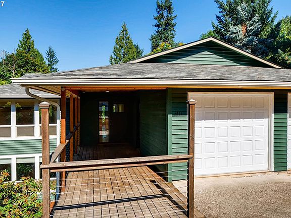 4th image of 3111 Cottonwood Ct