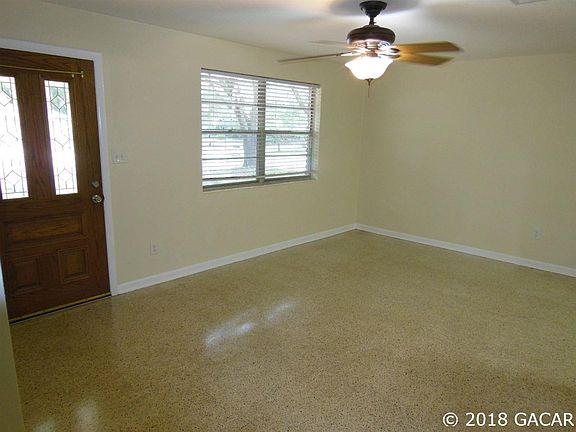 3rd image of 1951 NW 39th Pl