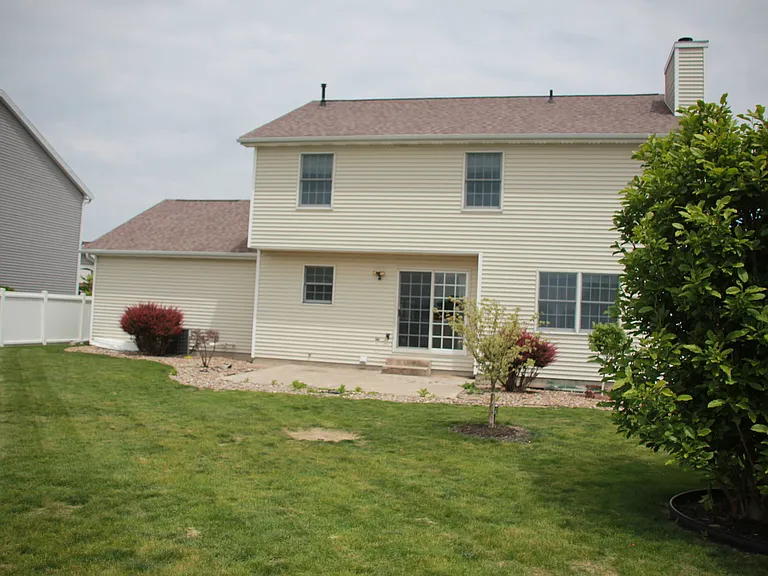 3125 Old Jamestown Rd — Photo 46