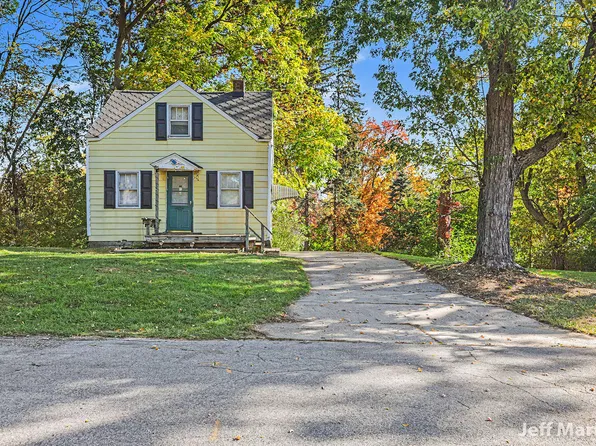 2600 Day Ave NW, Grand Rapids, MI 49544