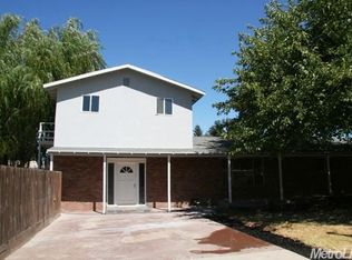 532 N C St, Waterford, CA 95386